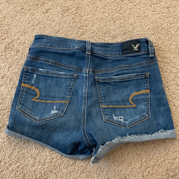 American eagle ripped jean shorts - Picture 3 of 4